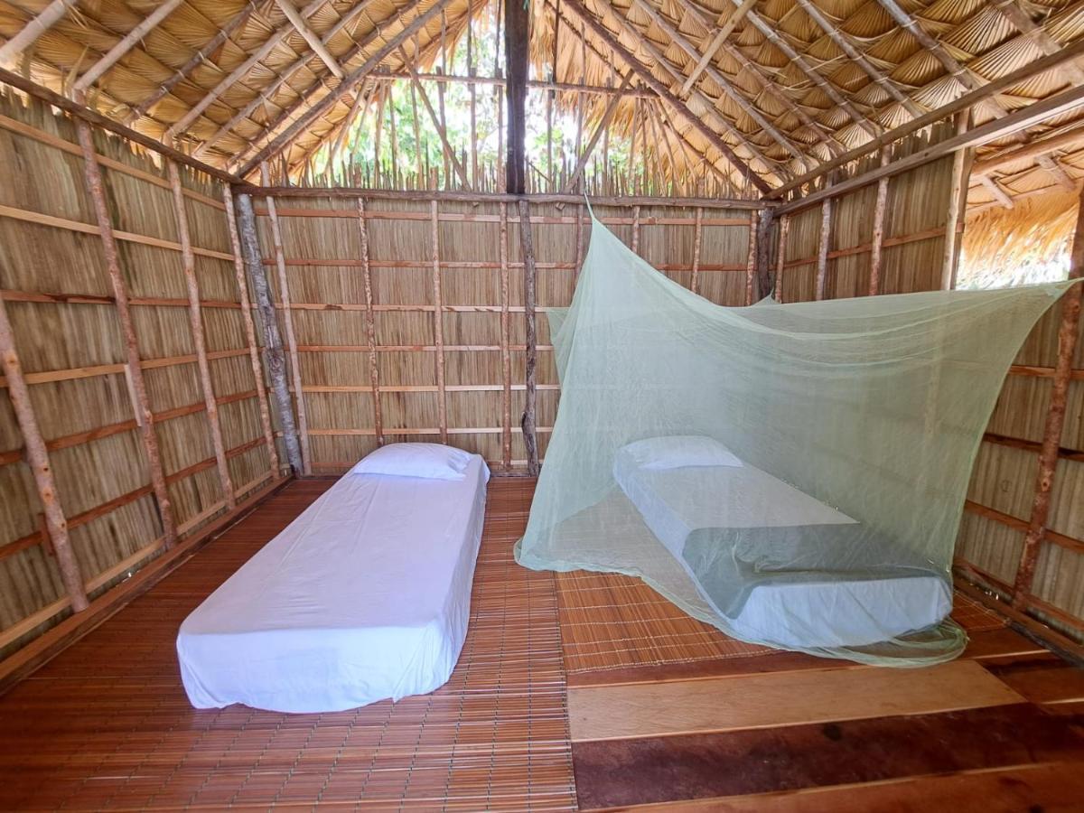 Coco Huts Guest House Waisai Exterior photo